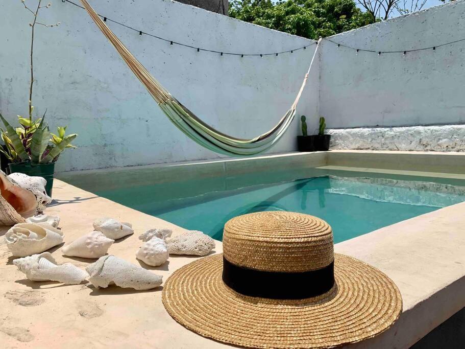 Casita Azul Colonial En El Centro De Merida. Εξωτερικό φωτογραφία