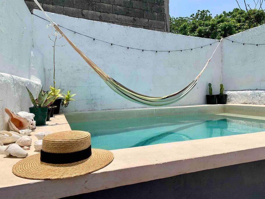 Casita Azul Colonial En El Centro De Merida. Εξωτερικό φωτογραφία