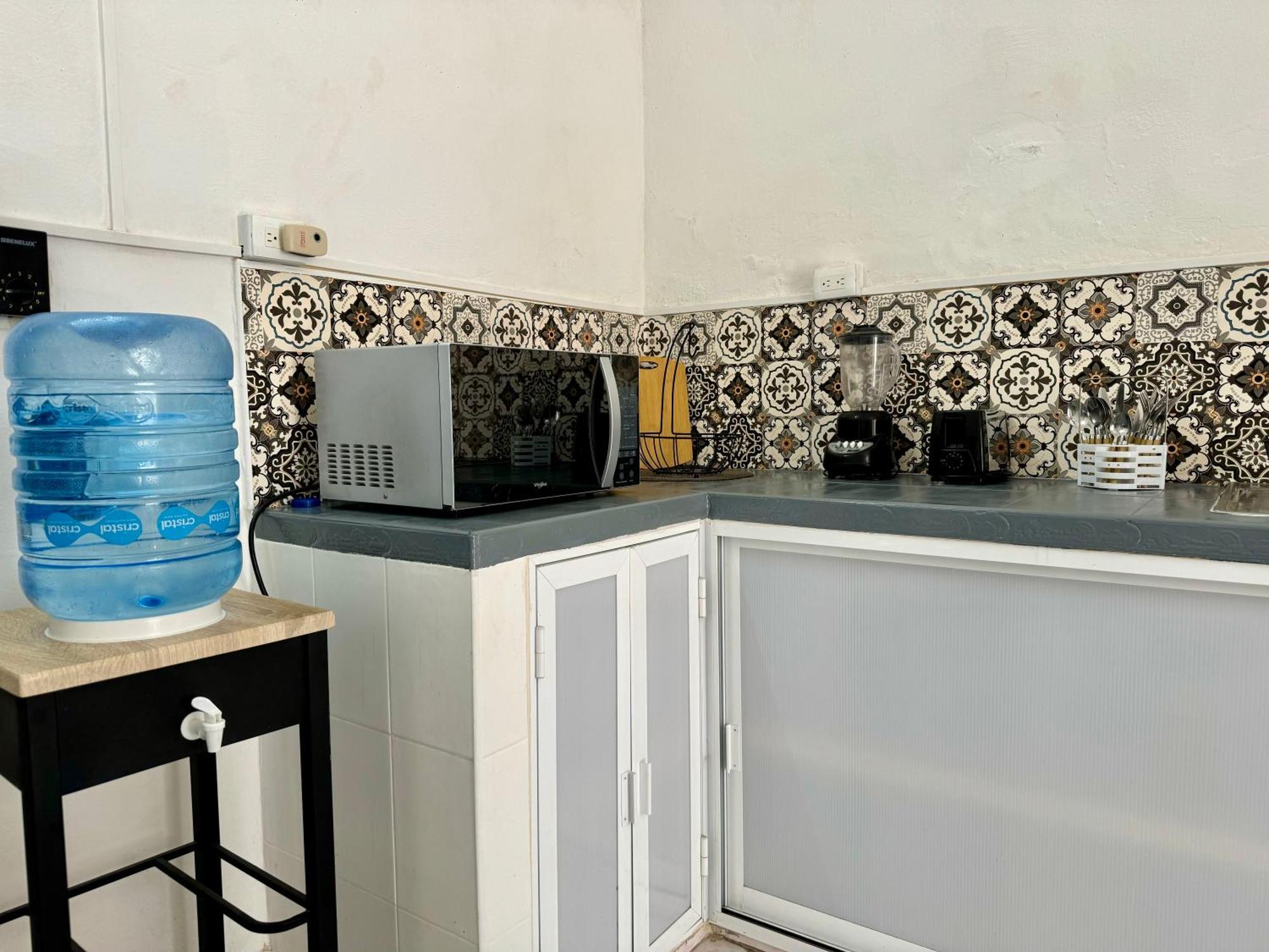 Casita Azul Colonial En El Centro De Merida. Εξωτερικό φωτογραφία